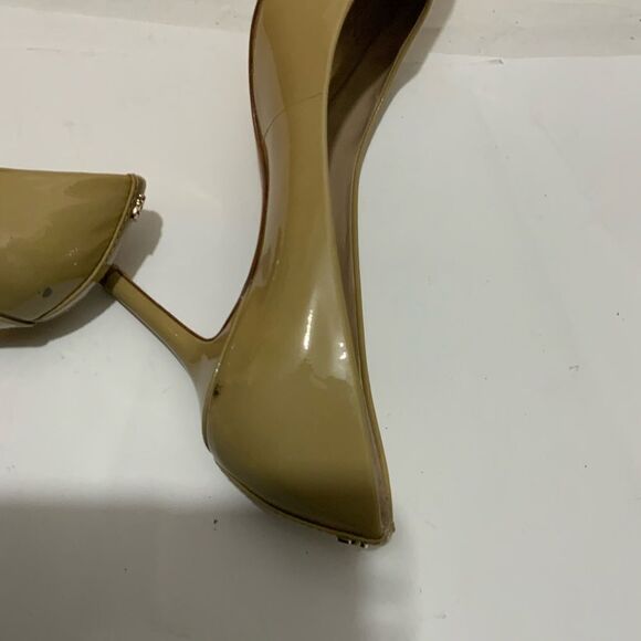 Coach New York Grand patent beige kitten heel pointy toe pumps heels Size 8 B - Picture 13 of 14